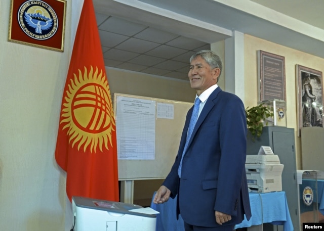Президент Кыргызстана Алмазбек Атамбаев. Бишкек, 4 октября 2015 года.