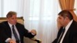 Халқаро ҳуқуқ фаоллари Ғарб сиëсатчиларидан Ўзбекистон расмийлари билан учрашувларда мамлакатдаги инсон ҳақлари¸ жумладан мажбурий болалар меҳнати муаммосини муҳокама қилишни сўрамоқдалар.