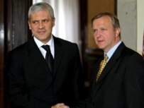 Serbian President Boris Tadic (left) with EU enlargement commissioner Otto Rehn in Belgrade in May (epa)