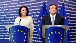 Atifete Jahjaga i Žoze Manuel Barozo, 18. jul 2012.