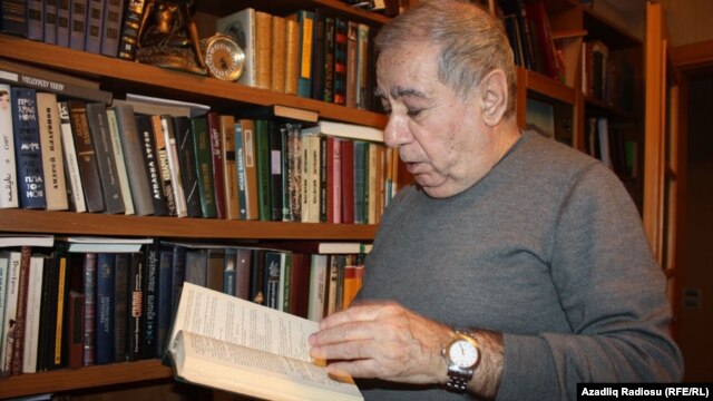 Azerbaijan -- Azerbaijani writer Akram Aylisli, Baku, 01Feb2012