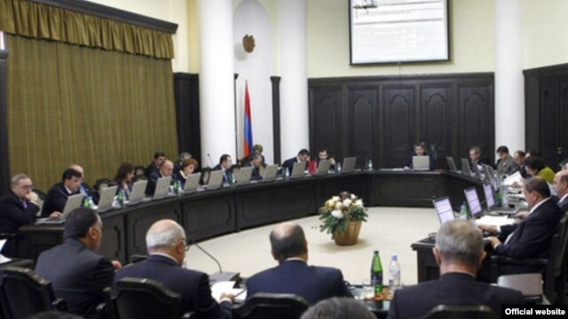 Правительство Армении одобрило подписание соглашения с Ираном об отмене въездных виз