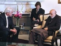 Steinmeier (left) later traveled to Kabul to meet President Hamid Karzai (AFP)