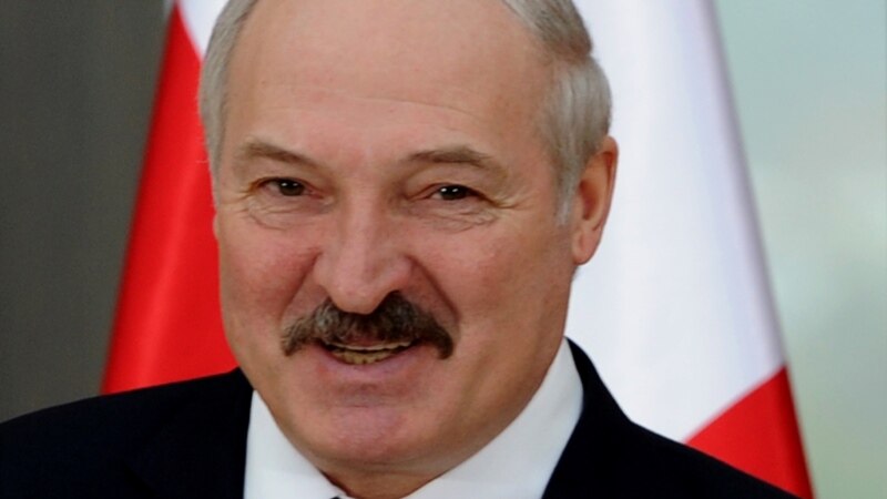 Кризис в Украине играет на руку Лукашенко