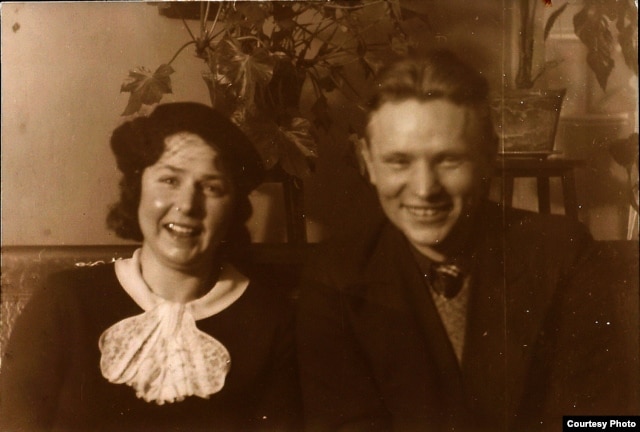 Натальля Арсеньнева і Максім Танк. Вільня, 1937 г. БДАМЛМ
