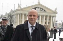 Alyaksandr Kazulin was arrested on March 25 (file photo) (RFE/RL)