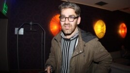 89392FB5-EE36-4CF7-B7FB-E7FB4B804E62_w26