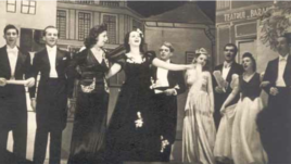 Imagine din filmul lui Radu Gabrea despre Teatrul Barașeum