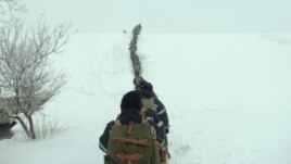 8 km au parcurs salvatorii în drum spre s.Maramonovca, r-ul Drochia, pentru a salva o femeie de 59 de ani şi un bărbat de 33 de ani, care aveau nevoie urgentă de dializă. (Foto: dse.md)
