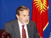 Richard Boucher, the U.S. assistant secretary of state for South and Central Asian affairs (file photo) (RFE/RL)