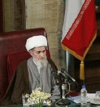 Assembly of Experts Chairman Ayatollah Ali Akbar Meshkini today at the opening of the assembly (Fars)