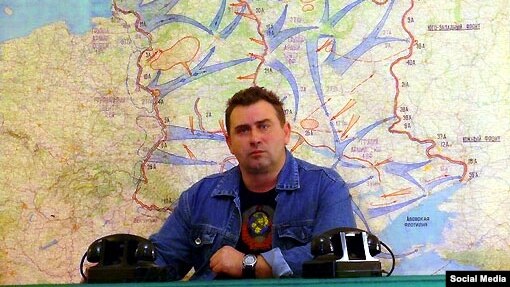 Максим Калашников