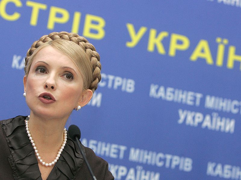 Prime Minister Yulia Tymoshenko has attacked the role shady intermediaries