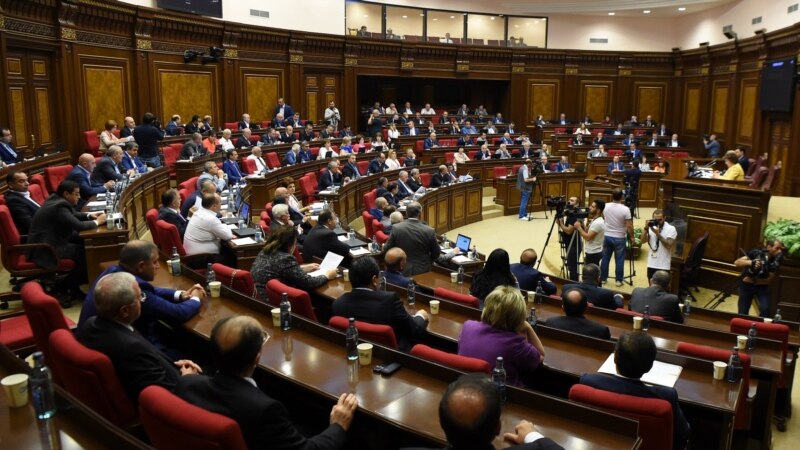 Armenian Parliament Refuses To Debate Hostage Crisis