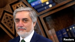 عبدالله: کسانی در جستجوی منافع کشورهای بیرونی هستند.