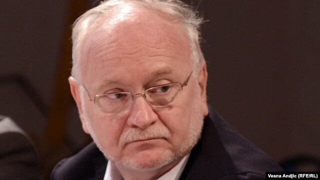 Žarko Korać