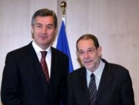 EU foreign-policy chief Javier Solana (right) welcomes Montenegro Prime Minister Milo Djukanovic to Brussels on May 29 (epa)