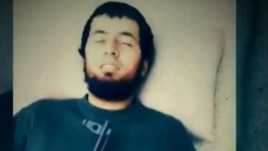 Сухроб Асомиддинов имитирует смерть