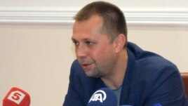 Александр Бородай дает пресс-конференцию в Донецке