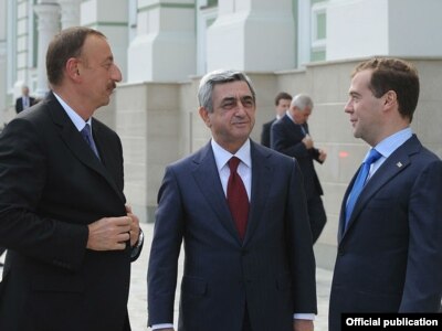 Russia -- Trilateral meeting of Russian, Armenian and Azerbaijani presidents in Kazan, 24Jun2011