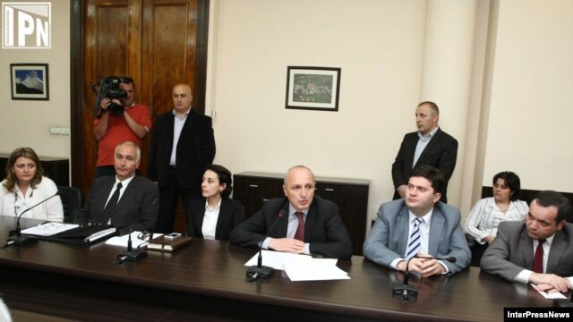 მთავრობის ახალი შემადგენლობა