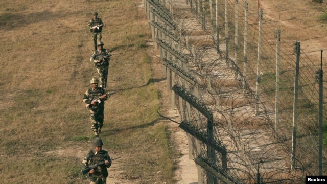 Kufiri mes Pakistanit e Indisë në Kashmir