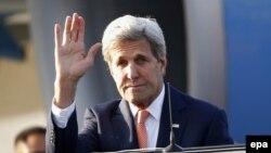Государственный секретарь США Джон Керри в московском аэропорту Внуково. 14 июля 2016 года.