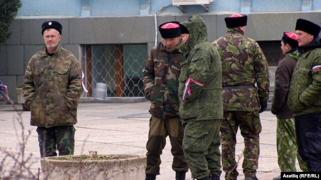 Казаки в Симферополе – 9 марта 2014 года