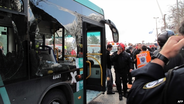 صحنه‌ای از حملات پیشین به اتوبوس‌ها در بیت‌المقدس