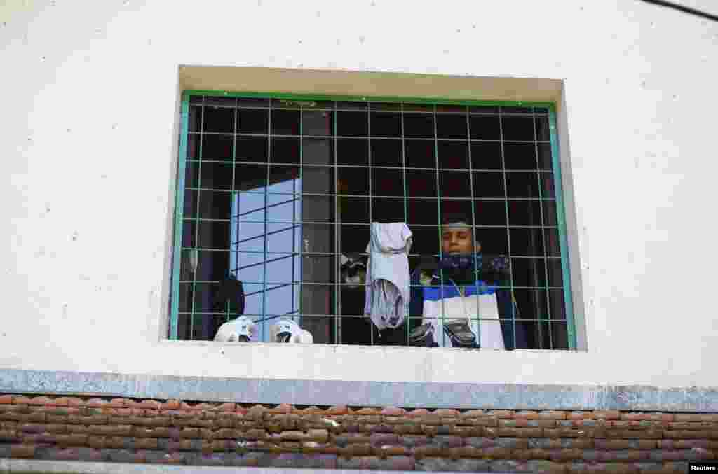An asylum seeker in Bogovadja.