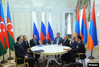 Встреча президентов России, Армении и Азербайджана в расширенном составе, Казань, 24 июня 2011 г.