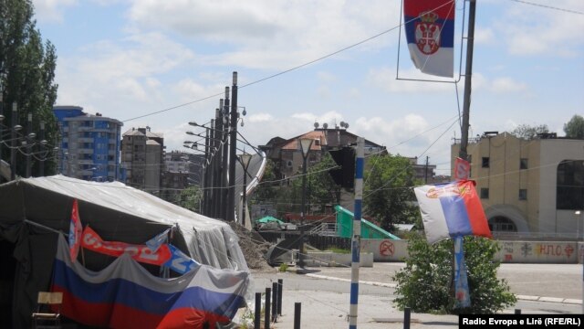 Barikada na severu Mitrovice, fotografije uz tekst: JASMINA ŠĆEKIĆ