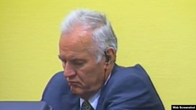 Ratko Mladić na suđenju, 16. srpanj 2012.