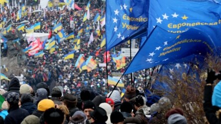 Флаги ЕС на Майдане