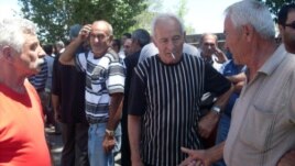 Armenia - Taxi drivers in Gyumri protest against new licensing and taxation rules enforced by the government, 22Jun2012.