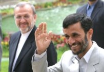 Foreign Minister Mottaki (left) with President Ahmadinejad (file photo) (epa)