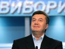 Ukraine -- Prime Minister and leader of the Regions Party Viktor Yanukovych looks on after the vote in Kyiv, 01Oct2007