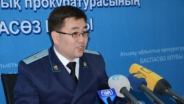 Атырау облыстық прокуратурасының тергеу ісін қадағалау жөніндегі басқарма бастығы Ғалымжан Құлманов. Атырау, 18 сәуір 2012 жыл