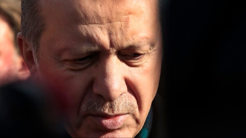 Թուրքիայում ձերբակալվել են քրդական հարցը խաղաղ ճանապարհով լուծելու կոչ հնչեցրած գիտնականները