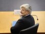 Фишер (на фото) возражал: "Российское правительство должно очистить свои экономические интересы от политических амбиций"