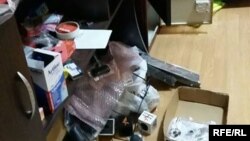 RFE/RL Baku Office ransacked by Azerbaijani police and investigators, 26 December 2014.