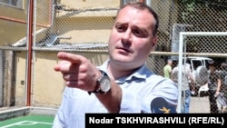 Georgian Deputy Education MInister Koka Seperteladze adopted a bizarre approach to a recent interview on state television.