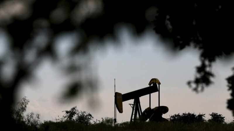 Потребители нефти ожидают повышения цен до 80 долларов