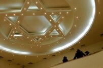 Inside a synagogue in Moscow (ITAR-TASS)