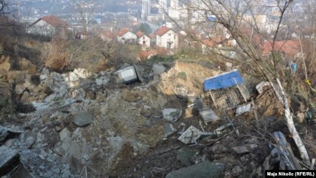 Klizište u Tuzli iz 2010. godine, arhivska fotografija