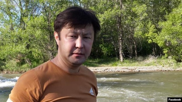 Ақберен Елгезек, ақын. Facebook парақшасынан алынған сурет