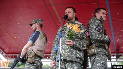 Separatist leader Pavel Gubarev speaking in Donetsk July 6.