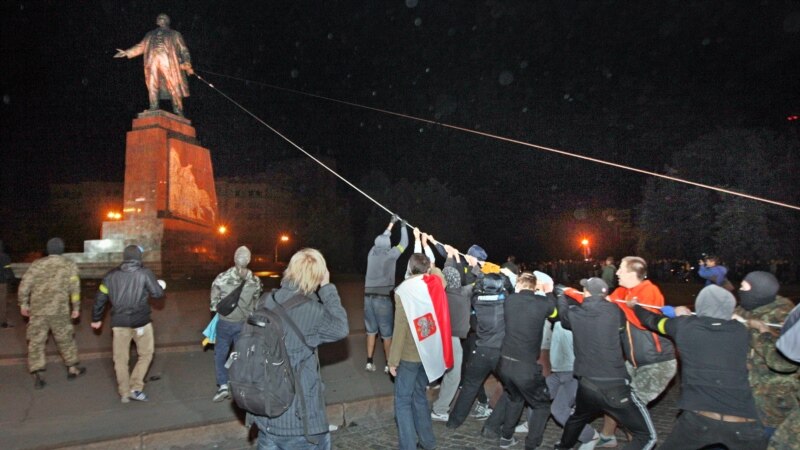 В Харькове там, где стоял памятник Ленину, произошли беспорядки