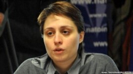 ელენე ხოშტარია