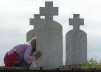 A cemetery in Bratunac with the graves of victims of Srebrenica (file photo) (epa)
